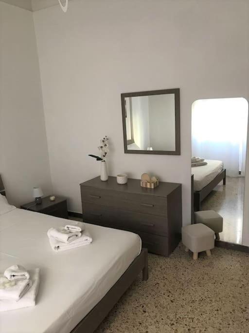 Centro Storico-Imbarcadero Per Le Isole***** Lejlighed Trapani Eksteriør billede